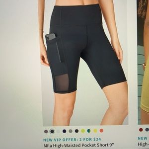 Black Fabletics bike shorts with side pocket